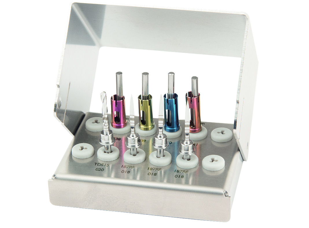Implant Preparation Kit with Stop (Implantatbettaufbereitung mit Tiefenstopp), IPK02